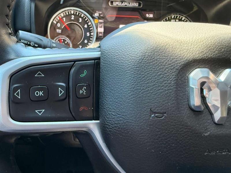 RAM 1500 Big Horn Quad Cab 4WD 2022