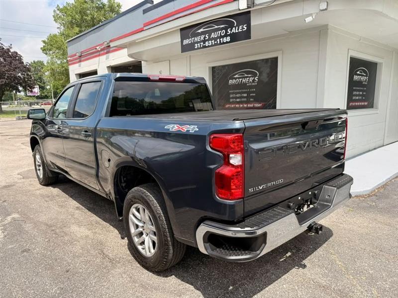 Chevrolet Silverado 1500 LT Crew Cab 4WD 2021