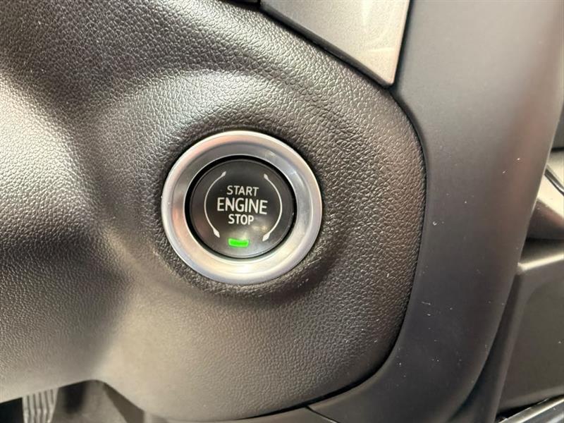 Chevrolet Silverado 1500 LT Crew Cab 4WD 2021