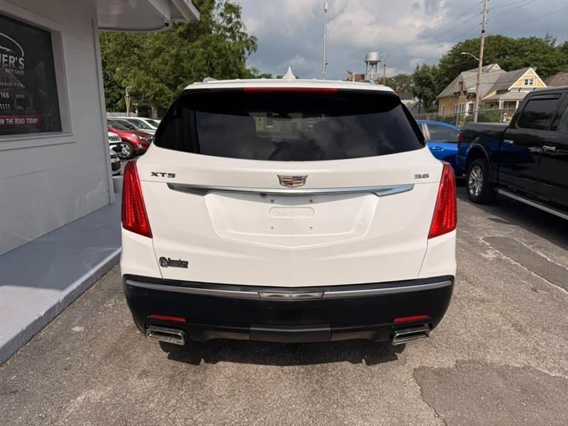 Cadillac XT5 Base 2019