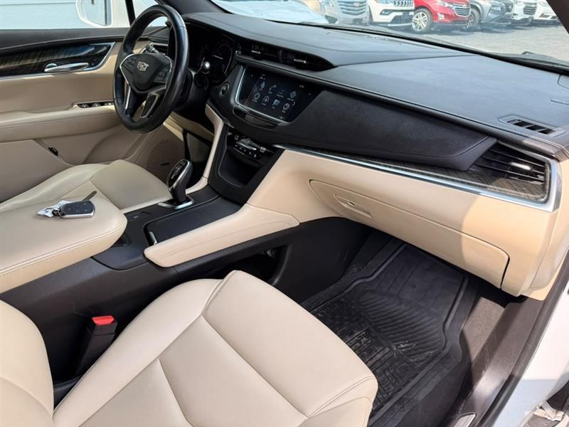 Cadillac XT5 Base 2019