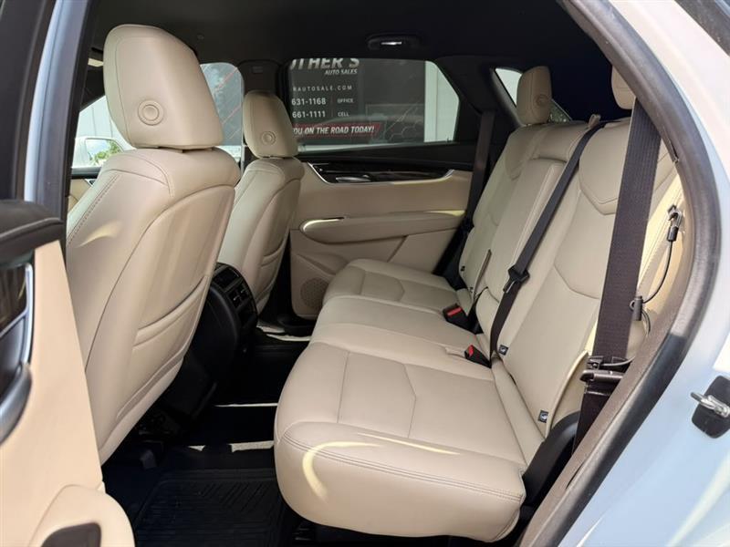 Cadillac XT5 Base 2019