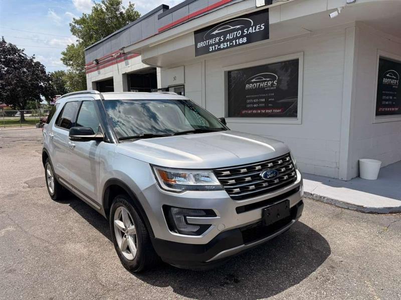 Ford Explorer XLT 4WD 2016