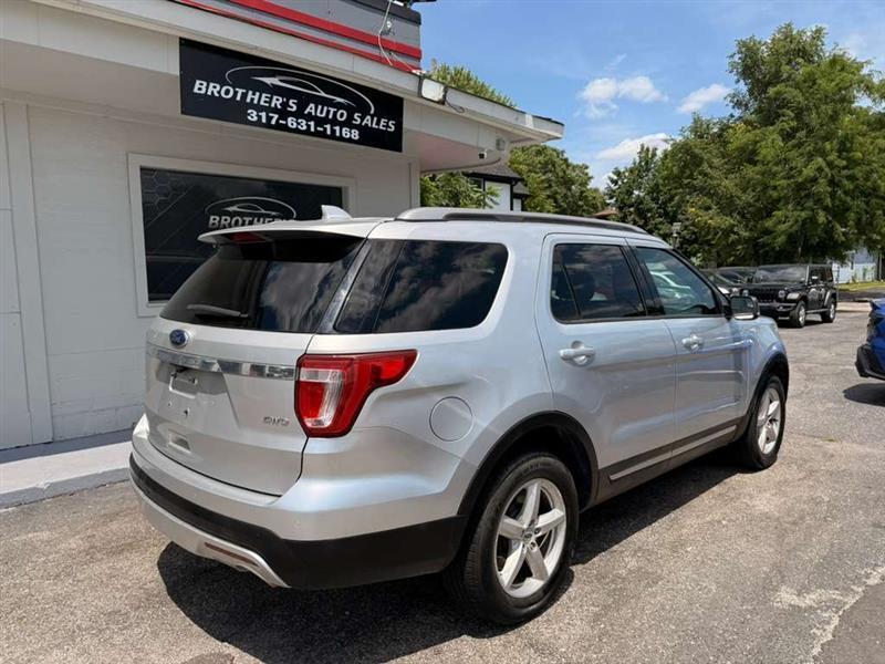 Ford Explorer XLT 4WD 2016