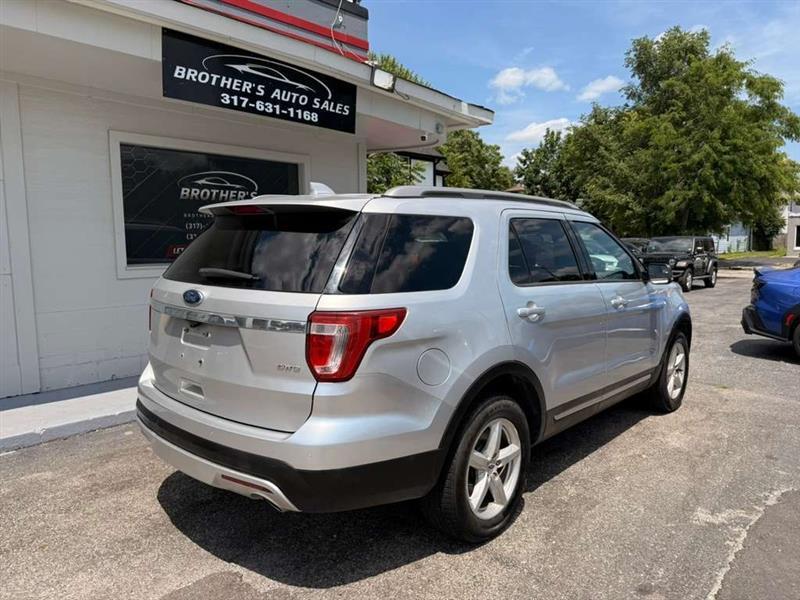 Ford Explorer XLT 4WD 2016