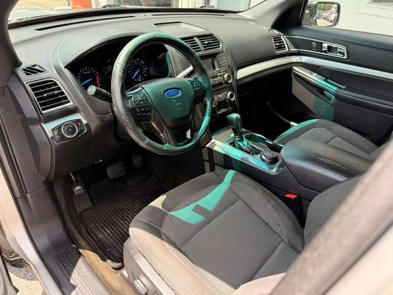 Ford Explorer XLT 4WD 2016