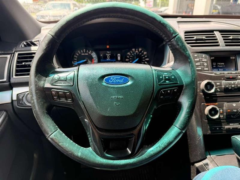 Ford Explorer XLT 4WD 2016