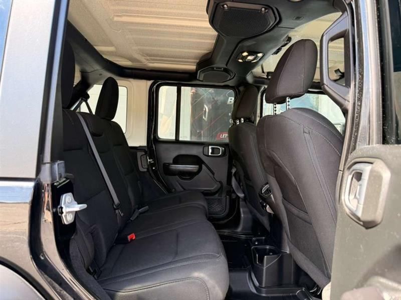 Jeep Wrangler Unlimited Sport 2019