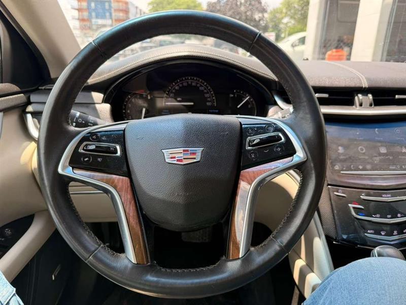 Cadillac XTS Base 2019