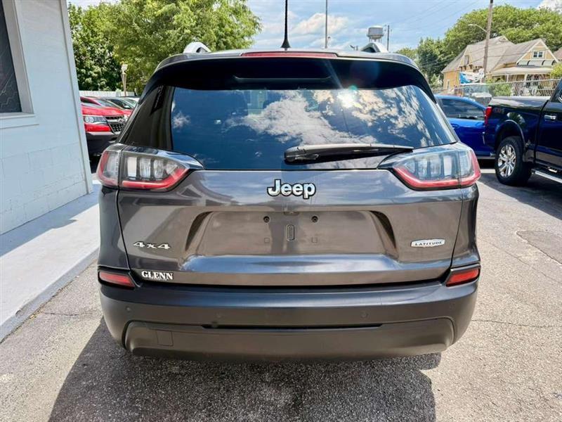 Jeep Cherokee Latitude Plus 4WD 2019