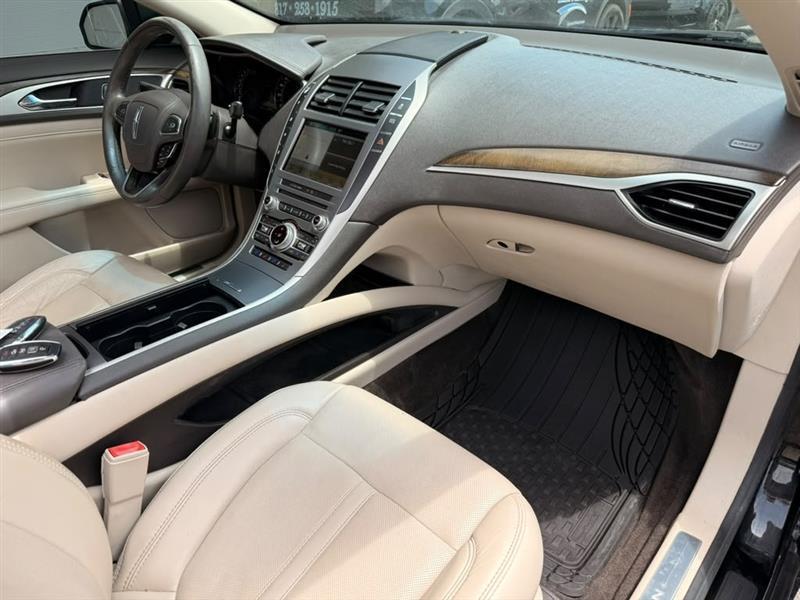 Lincoln MKZ Reserve AWD 2017