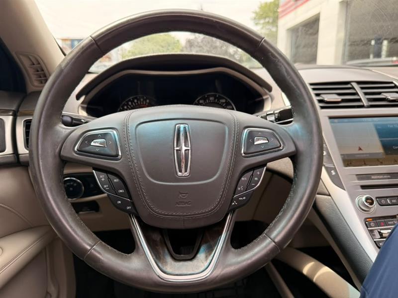 Lincoln MKZ Reserve AWD 2017