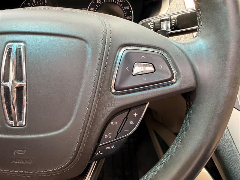 Lincoln MKZ Reserve AWD 2017