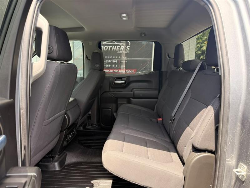 Chevrolet Silverado 1500  2021