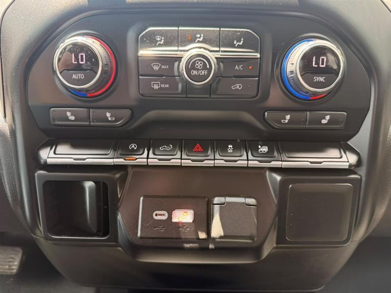 Chevrolet Silverado 1500  2021