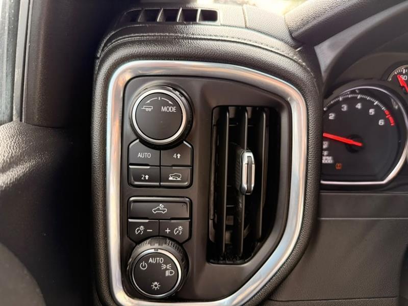 Chevrolet Silverado 1500  2021
