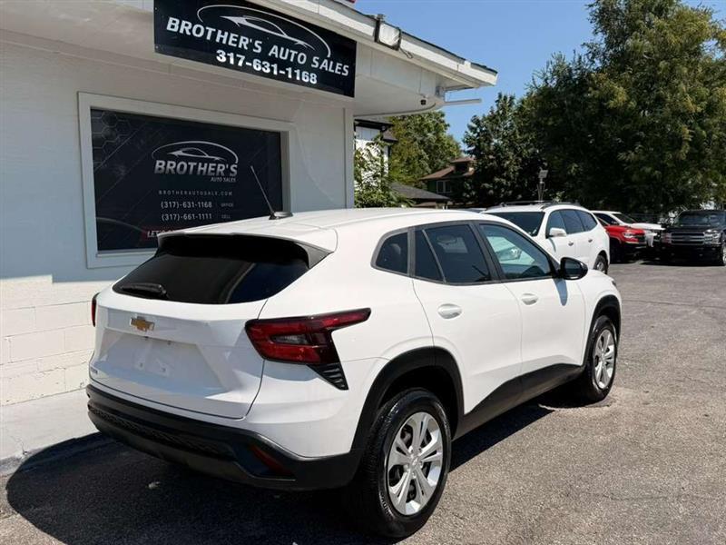 Chevrolet Trax LS 2024