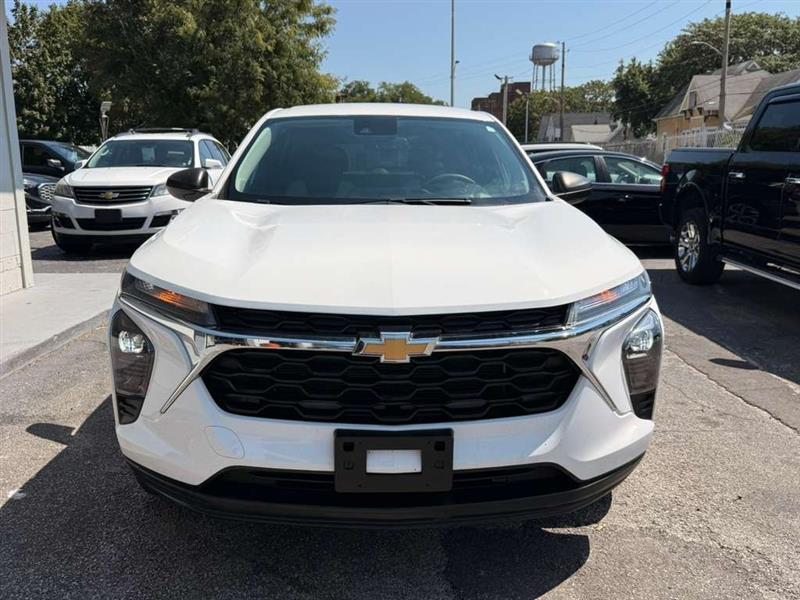 Chevrolet Trax LS 2024