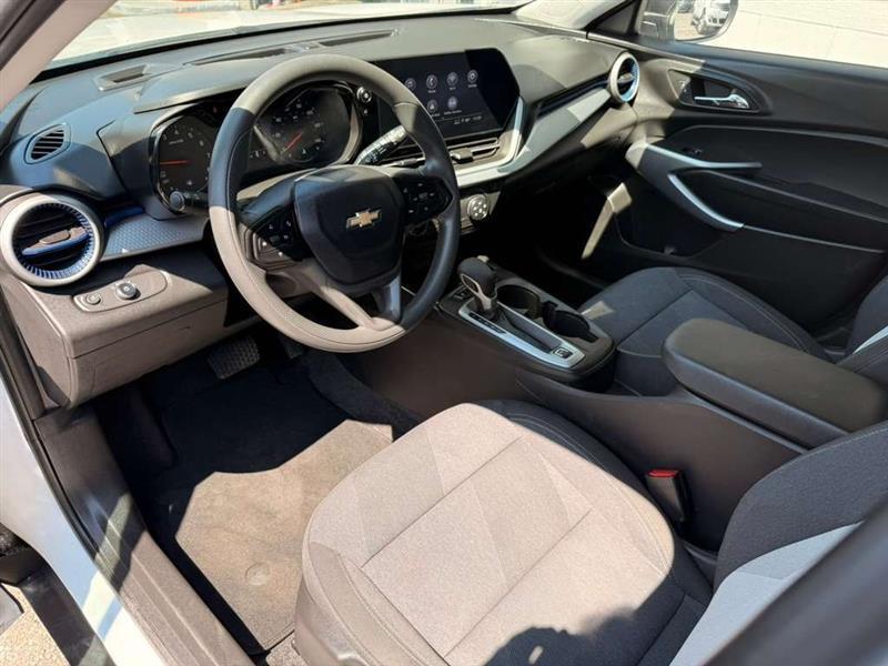 Chevrolet Trax LS 2024
