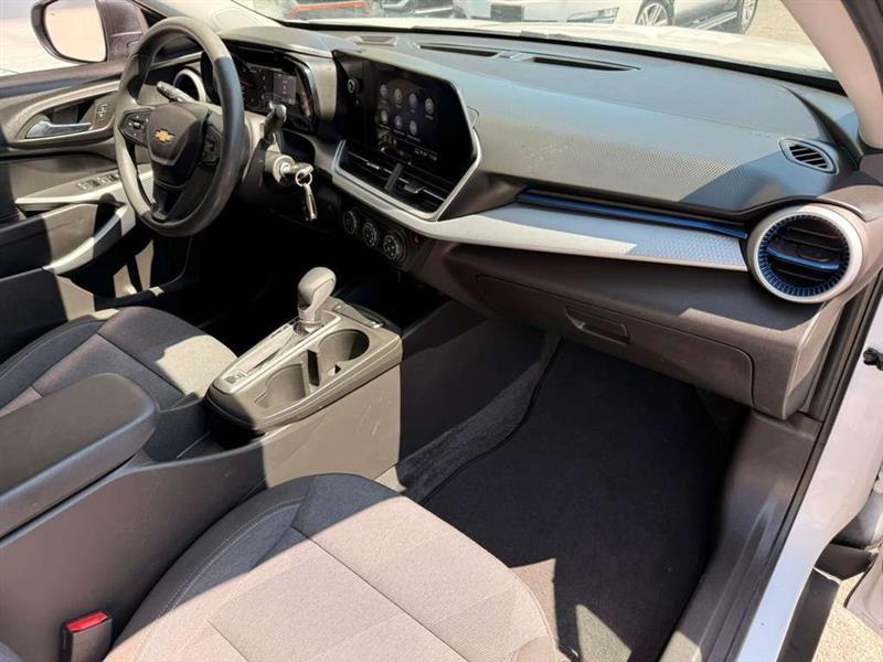 Chevrolet Trax LS 2024