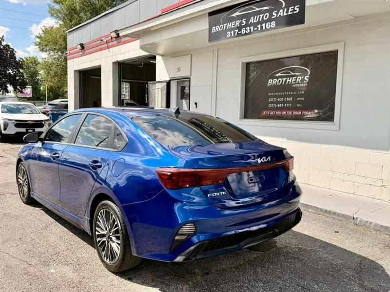 Kia Forte GT Line 2024