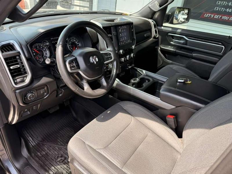 RAM 1500 Big Horn Crew Cab SWB 4WD 2021