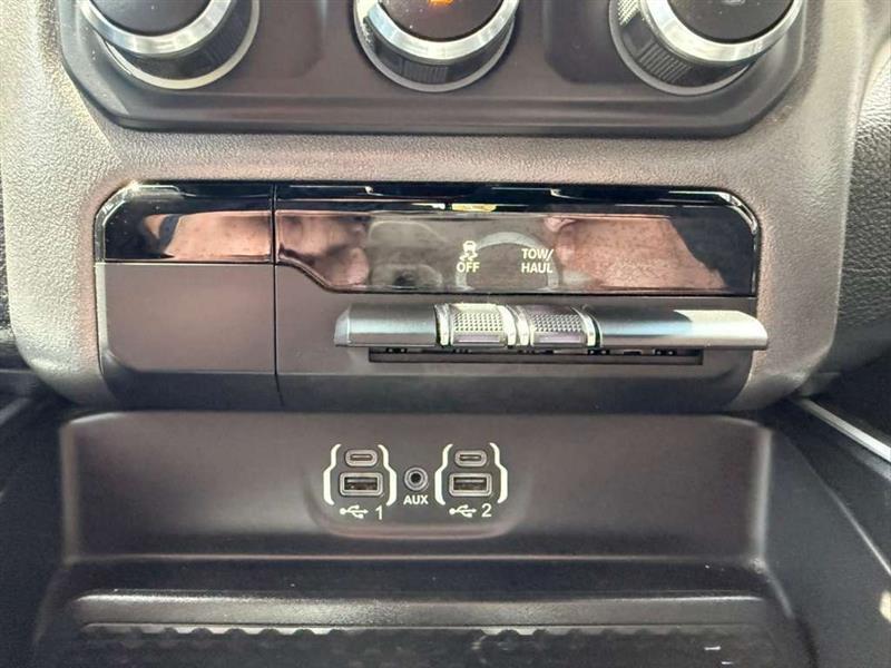 RAM 1500 Big Horn Crew Cab SWB 4WD 2021