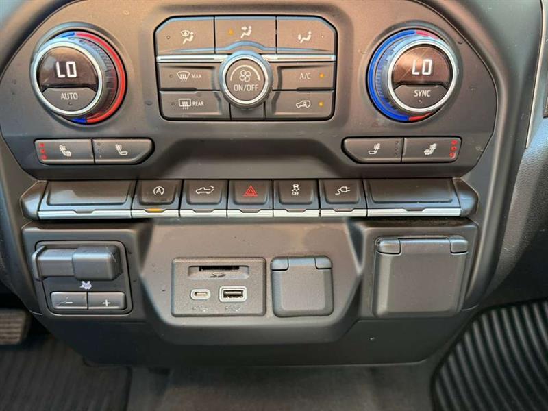 Chevrolet Silverado 1500 LT Double Cab 4WD 2019