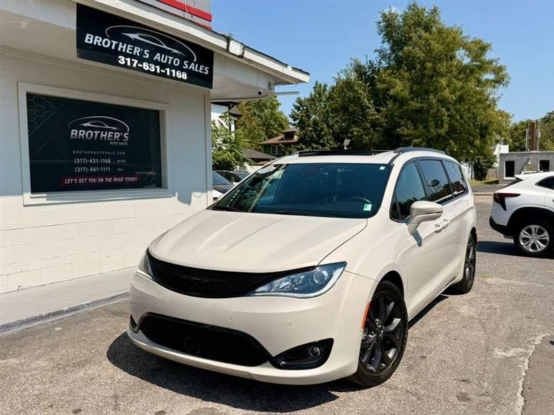 Chrysler Pacifica Limited 2019