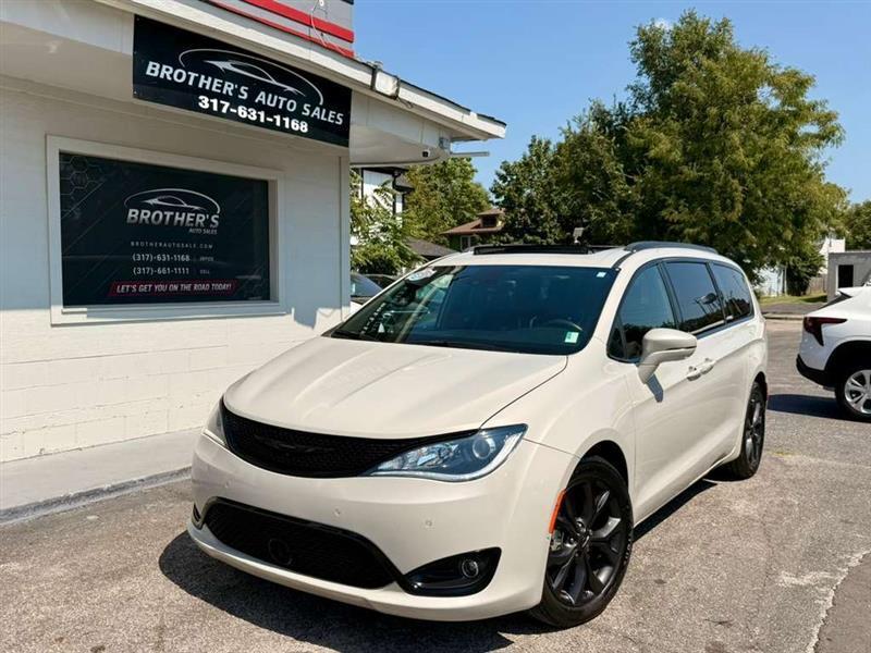 Chrysler Pacifica Limited 2019