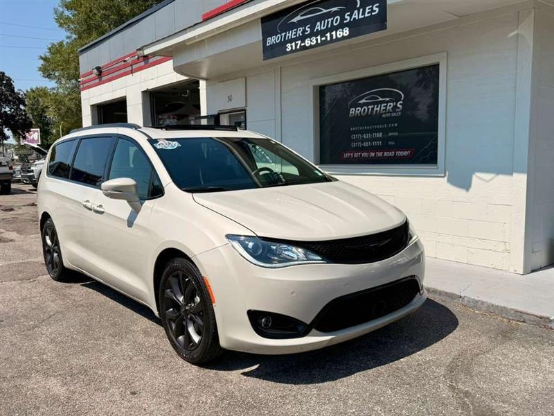 Chrysler Pacifica Limited 2019