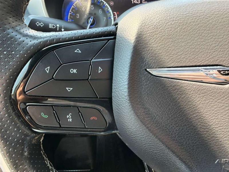 Chrysler Pacifica Limited 2019