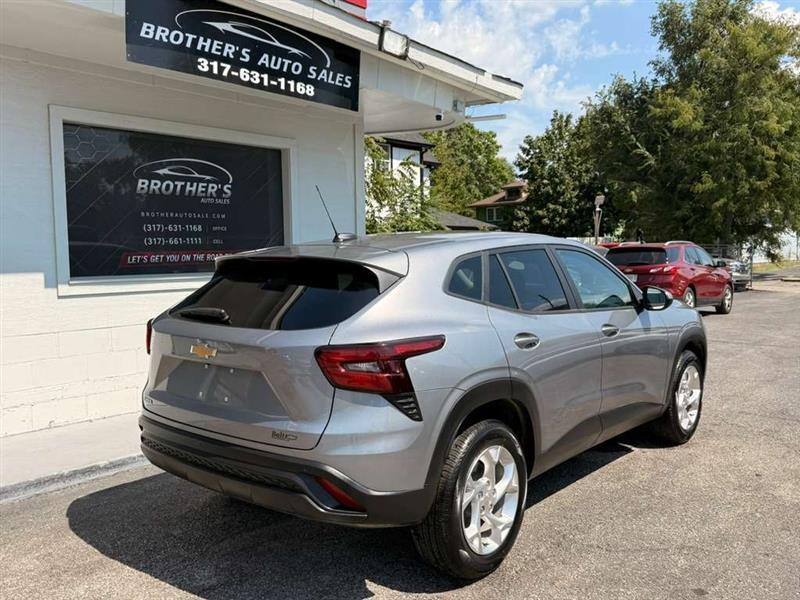 Chevrolet Trax LS 2025
