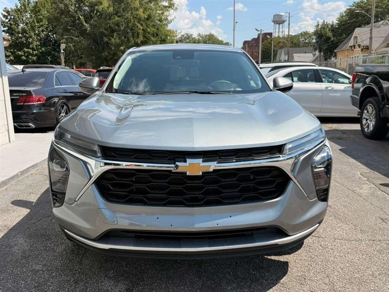 Chevrolet Trax LS 2025