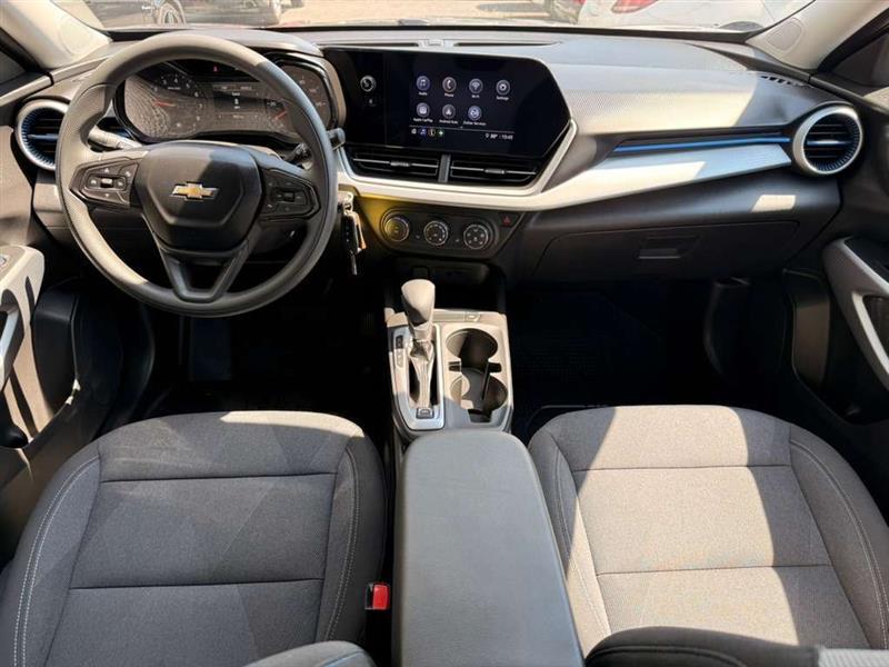 Chevrolet Trax LS 2025
