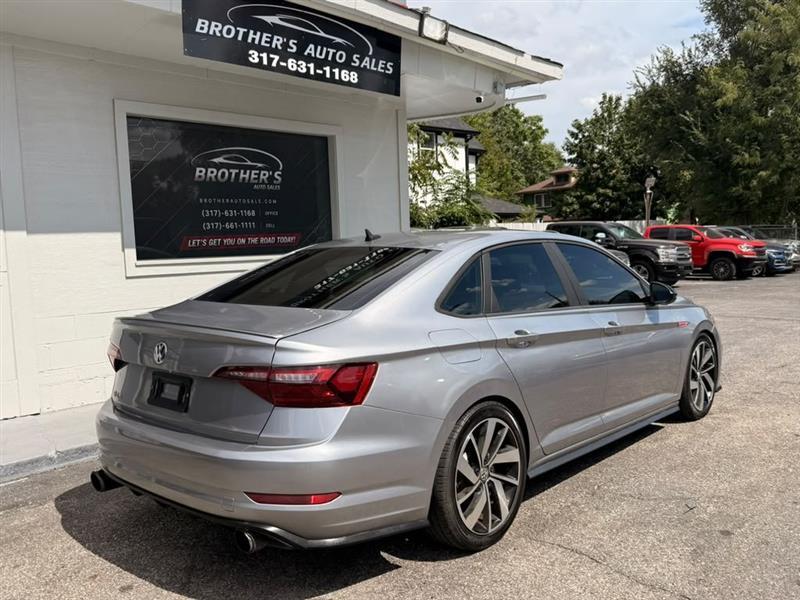 Volkswagen Jetta GLI S 7A 2021