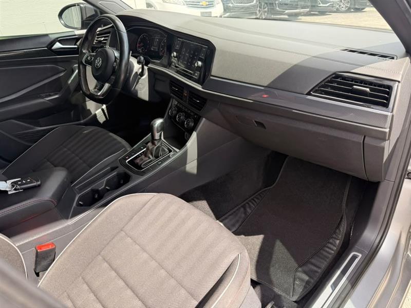 Volkswagen Jetta GLI S 7A 2021