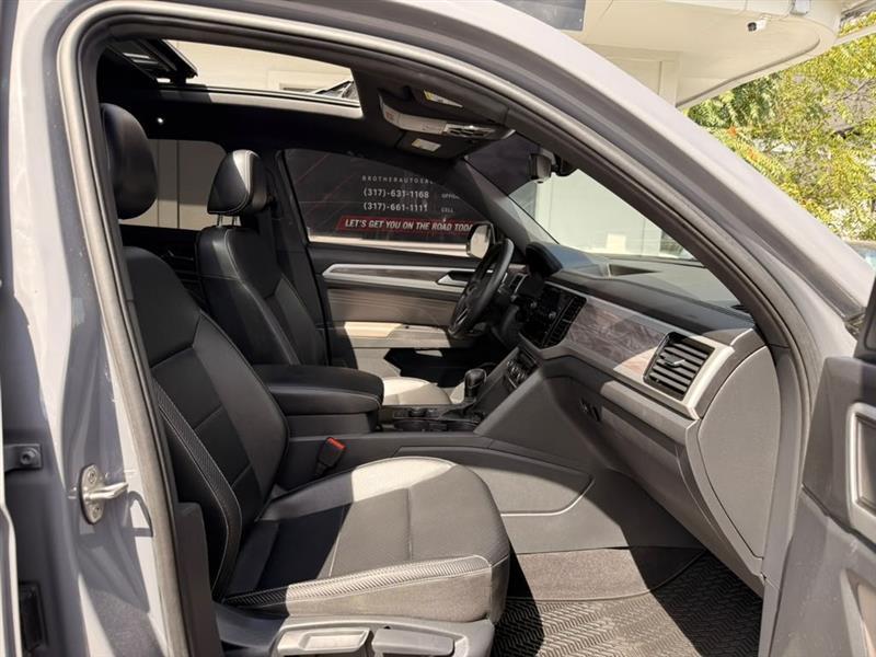 Volkswagen Atlas Cross Sport V6 SE w/Technology 4MOTION 2022