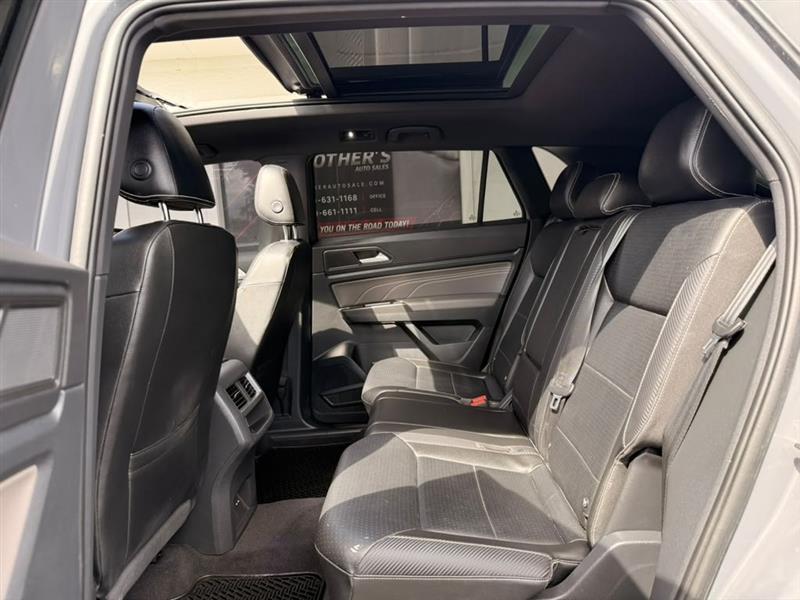 Volkswagen Atlas Cross Sport V6 SE w/Technology 4MOTION 2022