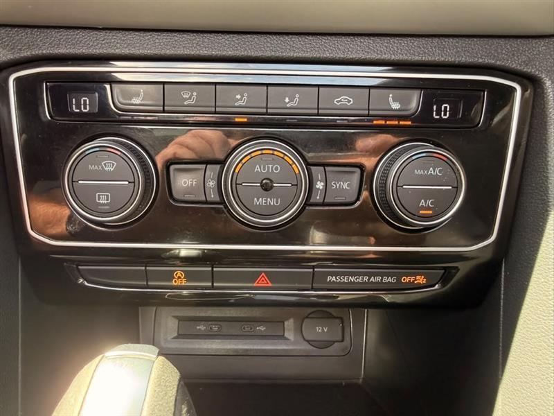 Volkswagen Atlas Cross Sport V6 SE w/Technology 4MOTION 2022