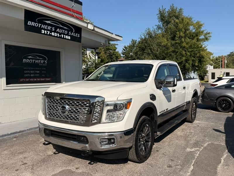 Nissan Titan XD PRO-4X Crew Cab 4WD Diesel 2019