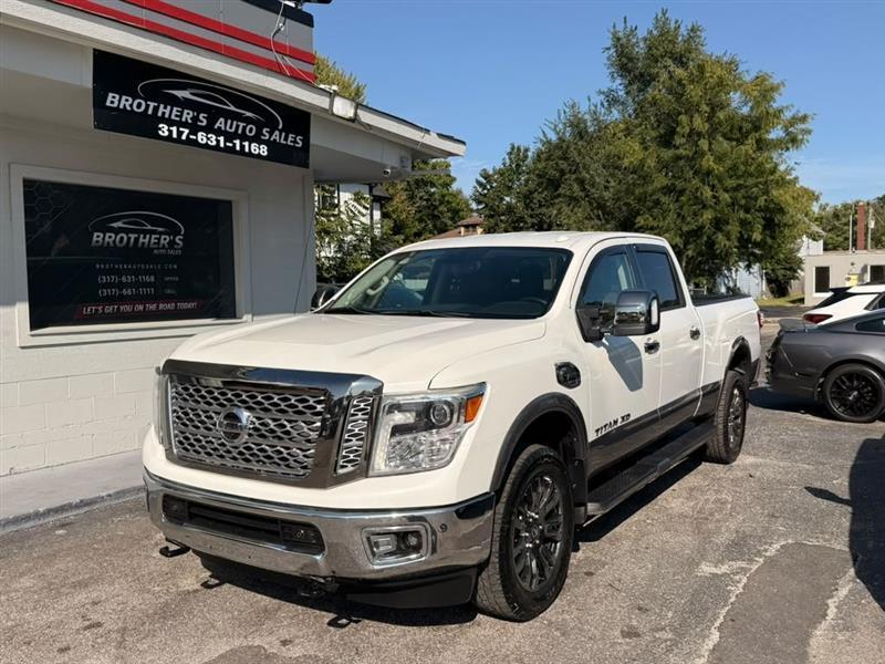 Nissan Titan XD PRO-4X Crew Cab 4WD Diesel 2019