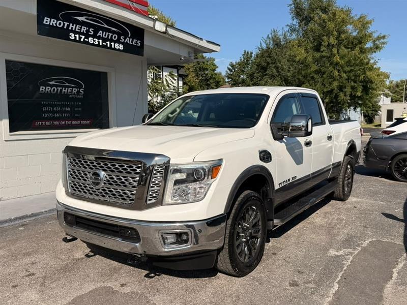 Nissan Titan XD PRO-4X Crew Cab 4WD Diesel 2019