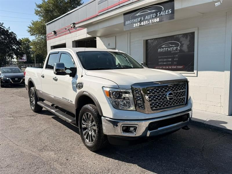 Nissan Titan XD PRO-4X Crew Cab 4WD Diesel 2019