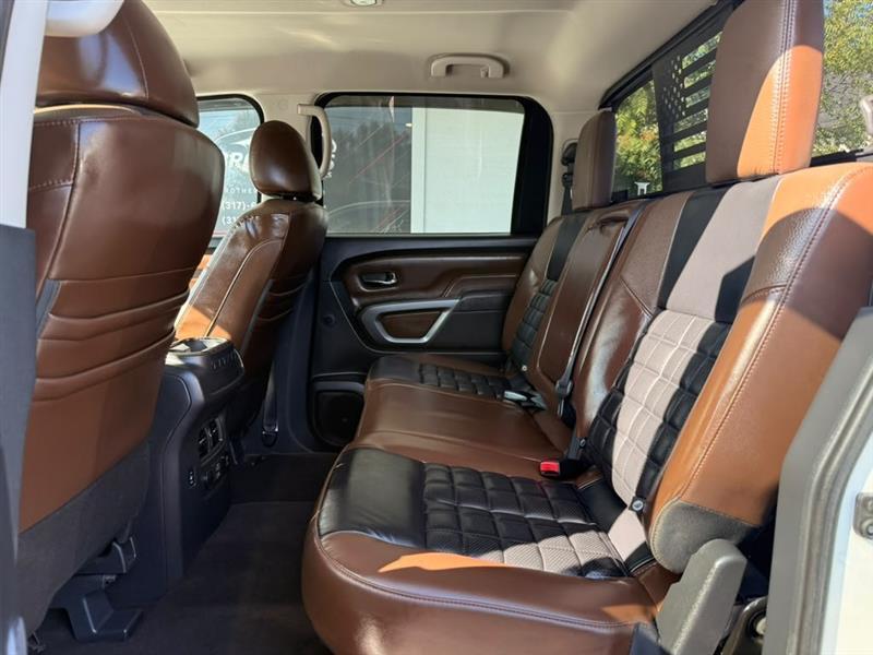 Nissan Titan XD PRO-4X Crew Cab 4WD Diesel 2019