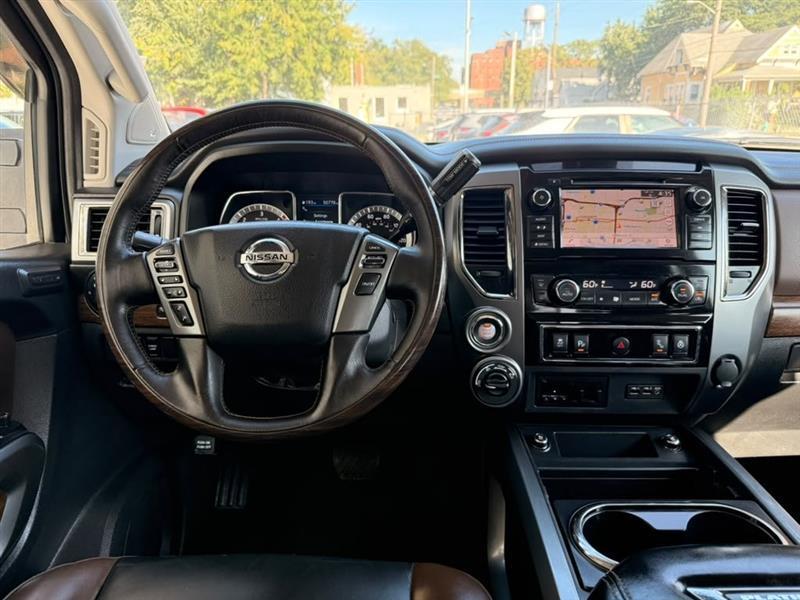 Nissan Titan XD PRO-4X Crew Cab 4WD Diesel 2019