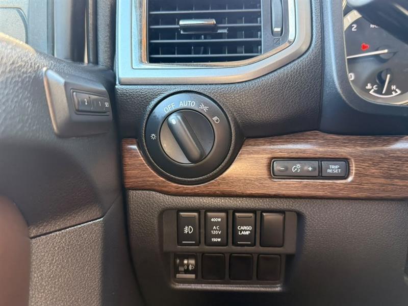 Nissan Titan XD PRO-4X Crew Cab 4WD Diesel 2019