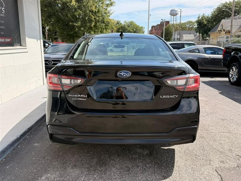 Subaru Legacy Premium 2020