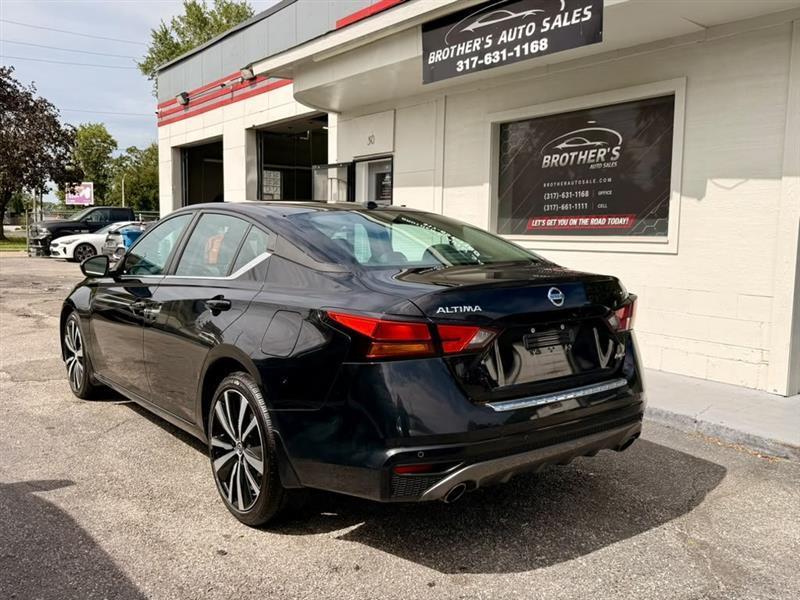 Nissan Altima 2.5 SR AWD 2021