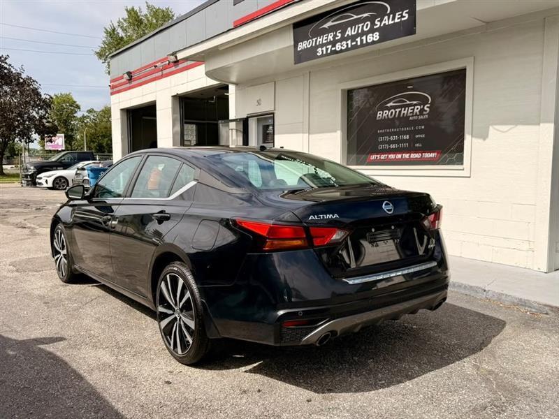 Nissan Altima 2.5 SR AWD 2021